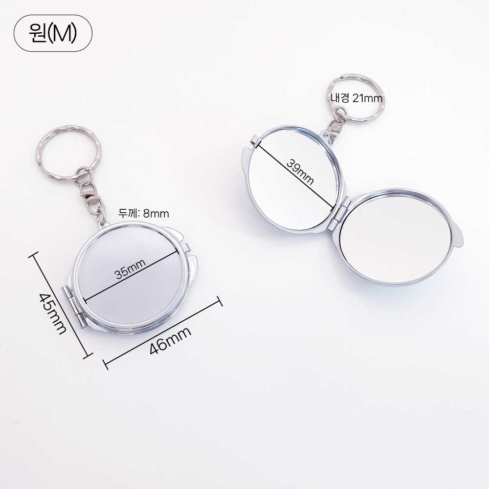 제품의 크기는 상세페이지의 내용과 같습니다.