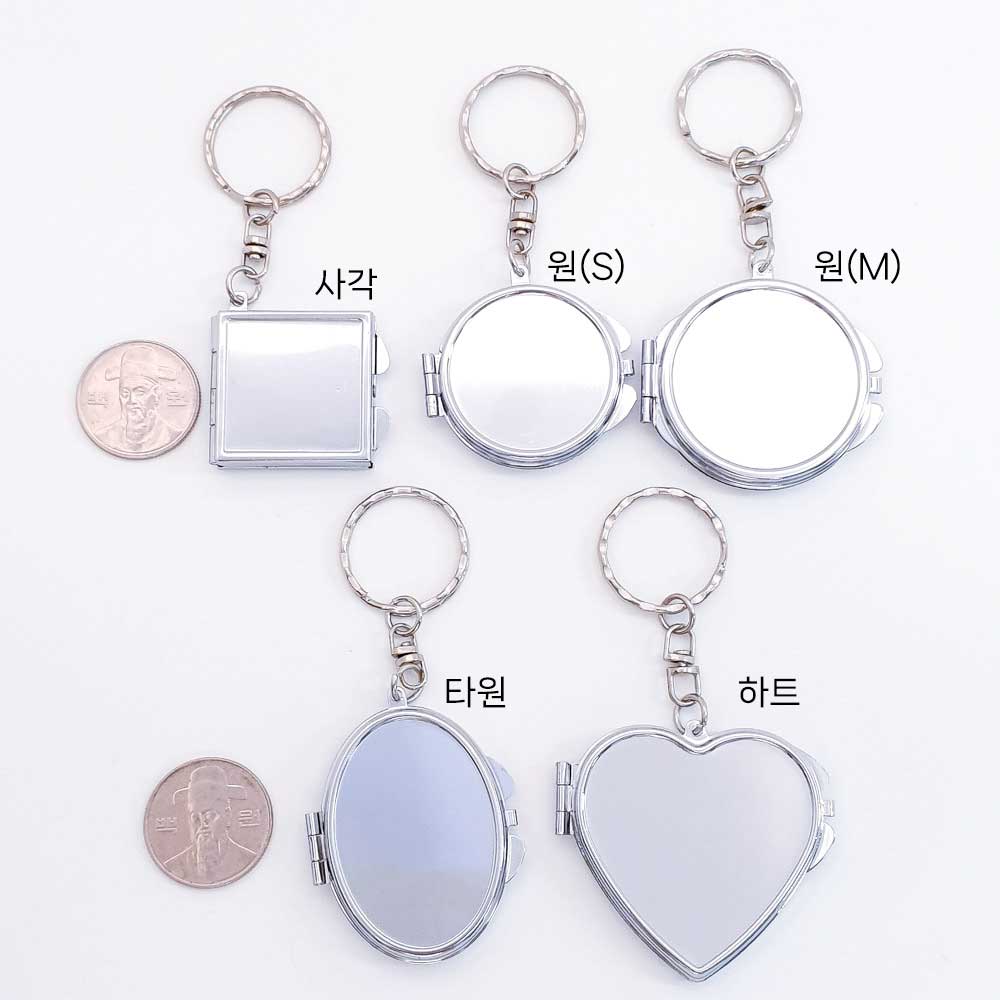 제품의 앞면과 뒷면을 100원짜리 동전과 비교하였습니다.