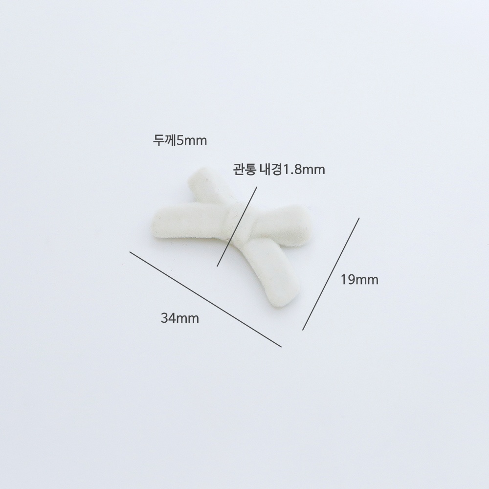 벨벳 리본키링 재료 비즈공예재료 악세사리 부자재의 크기는19*34mm 입니다.