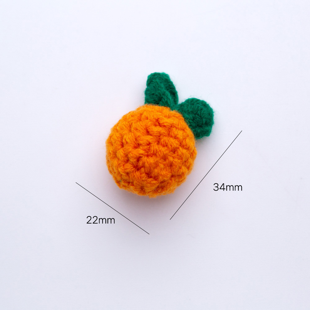 미니귤 뜨개키링 한라봉 키링 니트키링의 사이즈는 가로22mm 세로34mm 입니다.