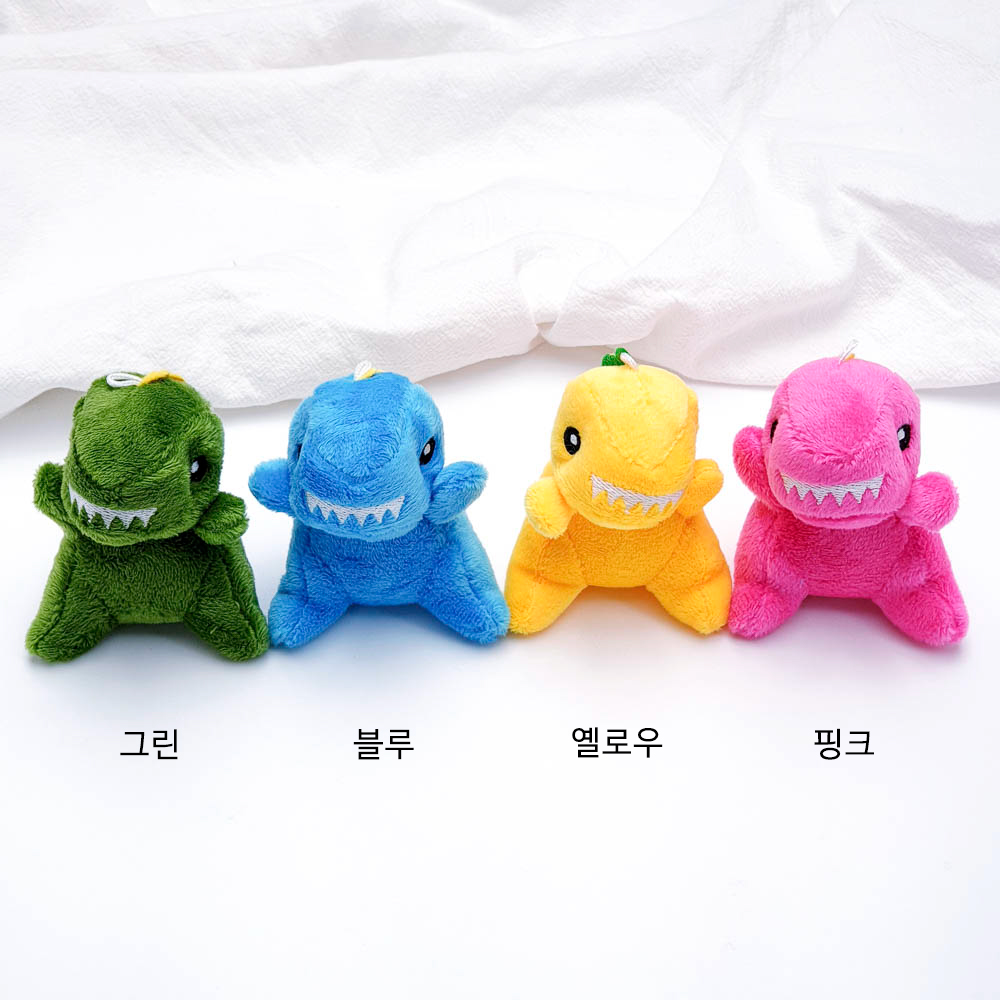 공룡인형 키링 악세사리부자재의 색상은 그린, 블루, 옐로우, 핑크 총 4가지가 있습니다.