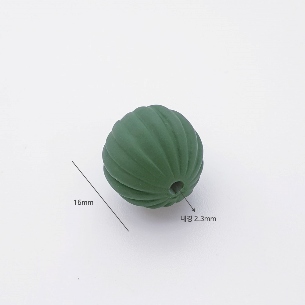무드컬러 알사탕 구슬 키링 비즈재료 16mm는 지름 16mm, 내경 2.3mm 입니다.